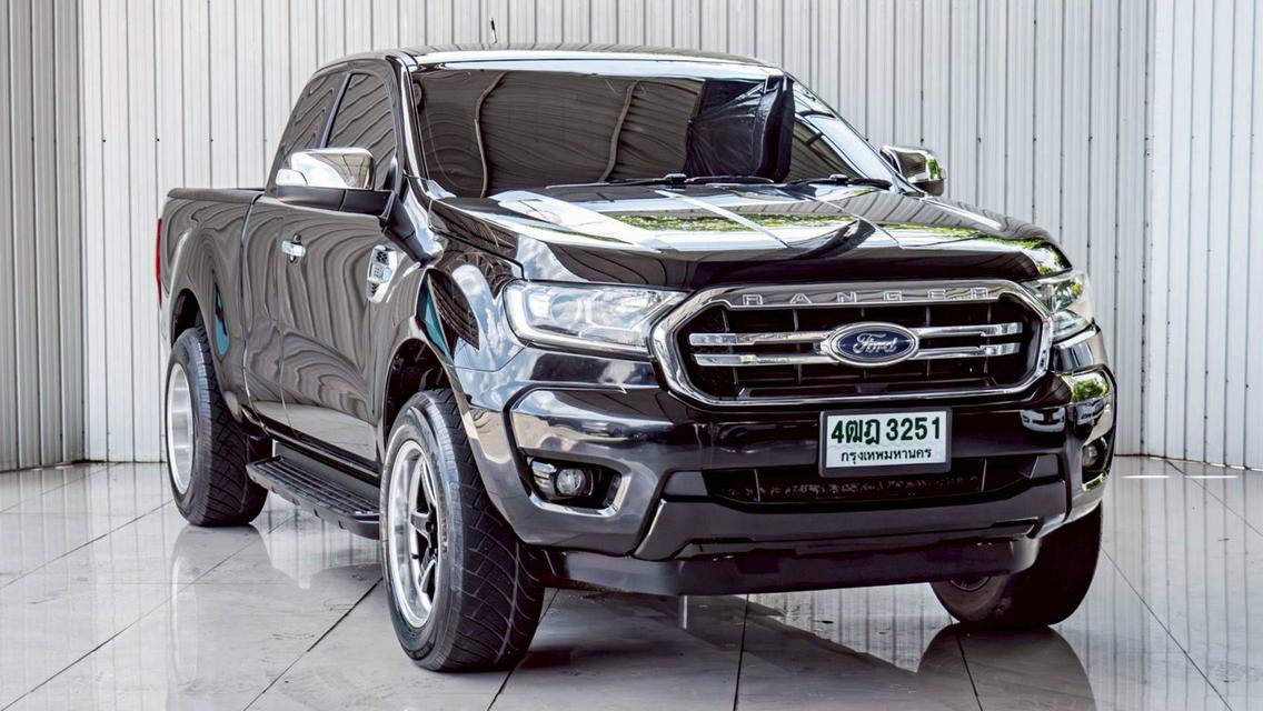 FORD RANGER 2.2 XLT ปี 2020 สีดำโฉม HI-RIDER OPEN CAB