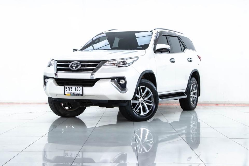 รหัสรถ 2A568 TOYOTA FORTUNER 2.4 V 4WD 2018 4