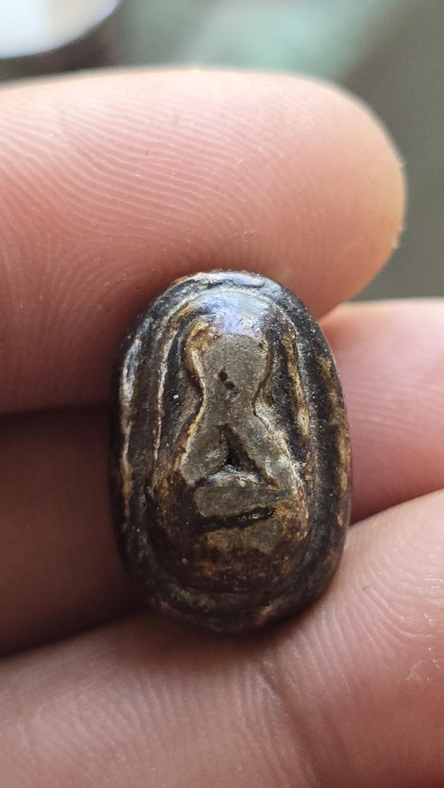 พระปิดตาพิมพ์เม็ดบัว อาจารย์เปิง