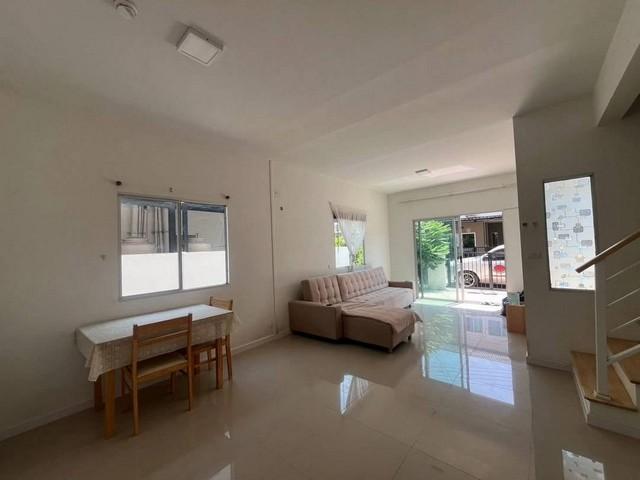 ให้เช่าบ้างนาป่าชลบุรี ให้เช่าบ้านถนนเลี่ยงเมืองชลบุรี โซนนาป่า ท้องคุ้ง หมู่บ้านพฤกษาอมตะบายพาส122 บ้าน 3 ห้องนอน 2 ห้อ 2