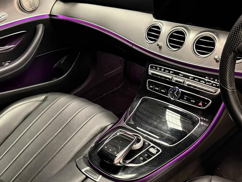 Mercedes-Benz E220d Avantgarde W213 ปี 2017 7