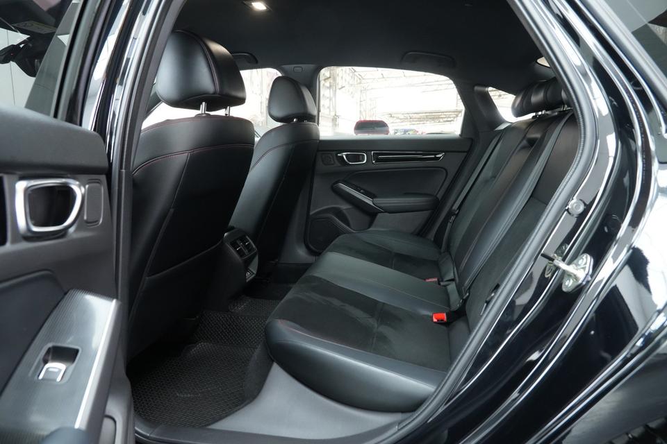 🚗 2024 HONDA CIVIC FE 2.0 e-HEV RS A/T สีดำตัวท็อป RS Hybrid รูปที่ 14