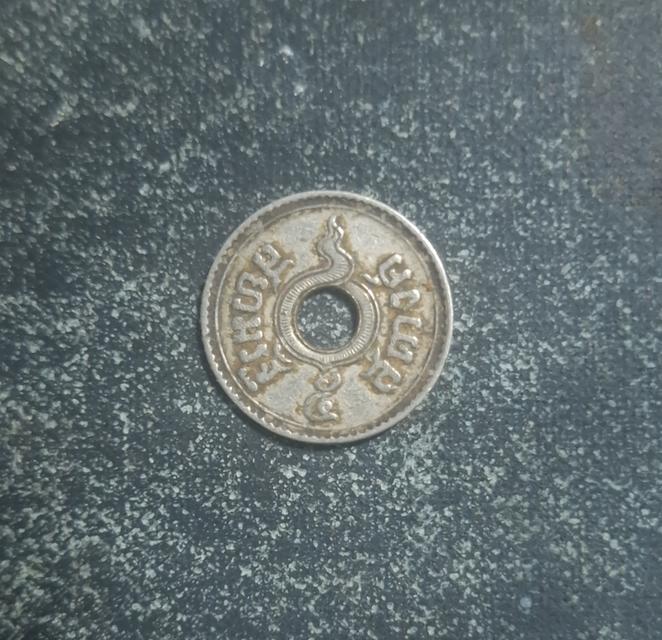 สตางค์รู 5สตางค์ เหรียญนิเกิลตราอุณาโลมพระแสงจักร (รัชกาลที่ 8)