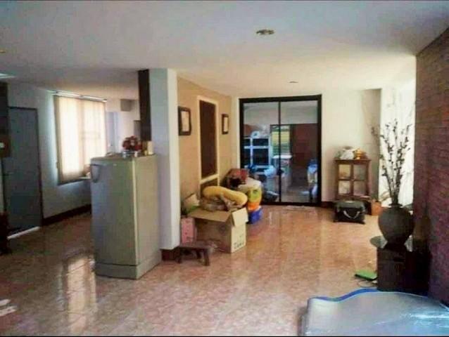 บ้านพร้อมที่ดิน บ้านสวนหลังใหญ่สไตล์รีสอร์ทสามชั้น 2-0-3 ไร่ ต.ป่าป้อง อ.ดอยสะเก็ด 7