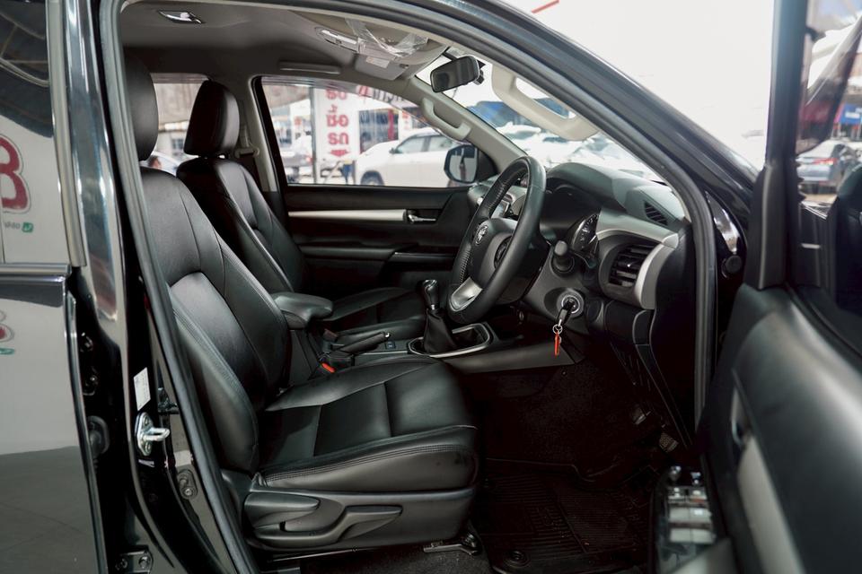 TOYOTA HILUX REVO 2.4 MID PRERUNNER DOUBLECAB MT ปี 2020 จด 2021  13
