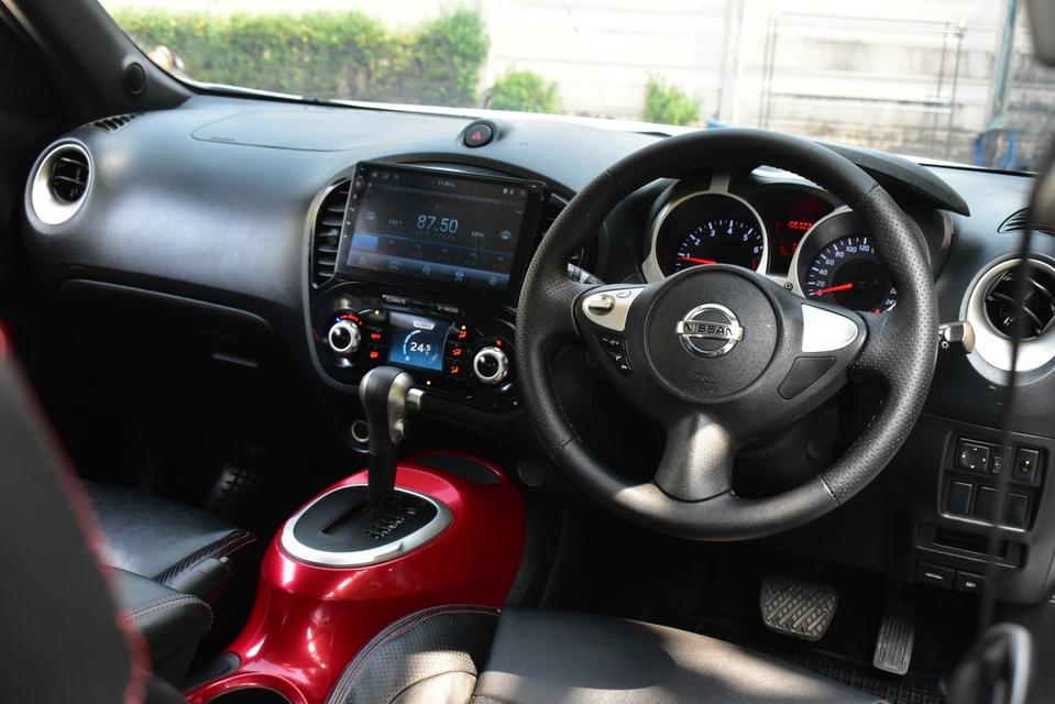 Nisssan Juke 1.6V auto  8