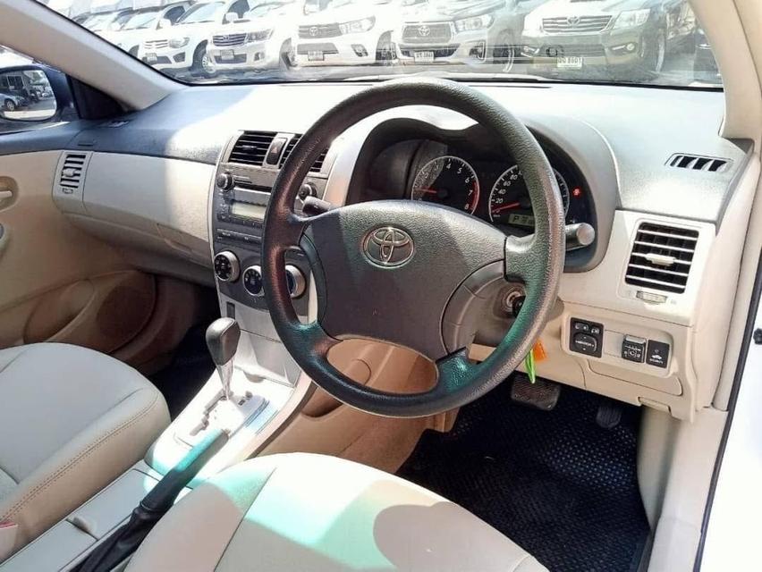 Toyota Corolla Altis 1.6 CNG Sedan ปี 2012 5