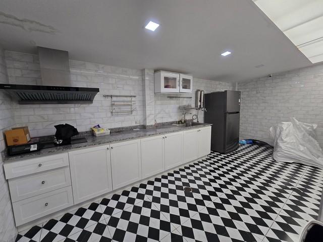 ให้เช่าโฮมออฟฟิศ 3.5 ชั้น 172 ตร.ม. โครงการ DISTRICT ดิสทริค เอกมัย-รามอินทรา 7