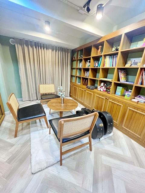 ให้เช่าทาวน์เฮ้าส์ 2 ชั้น สุดหรู BTS เพลินจิต400ม. สุขุมวิท 1-5 ถูกกว่า Penthouse 34 ตร.วา.275 ตร.ม.จัดเต็มเฟอร์ฯ นานา 5 2