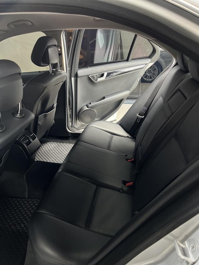Benz C200 9