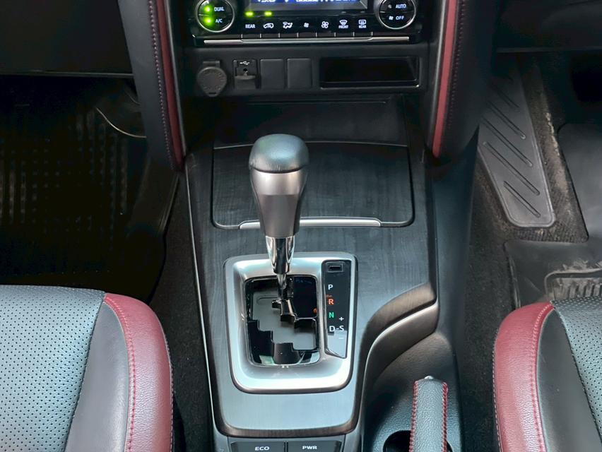 ปี 2022 TOYOTA FORTUNER, 2.4 COMMANDER รูปที่ 14