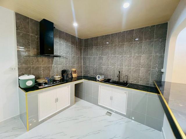 ขายบ้านพฤกษา64/1 รังสิต คลอง3 ฟิวคาเฟ่ ถนนหน้าบ้านรถวิ่งสวนกันได้4คัน 6