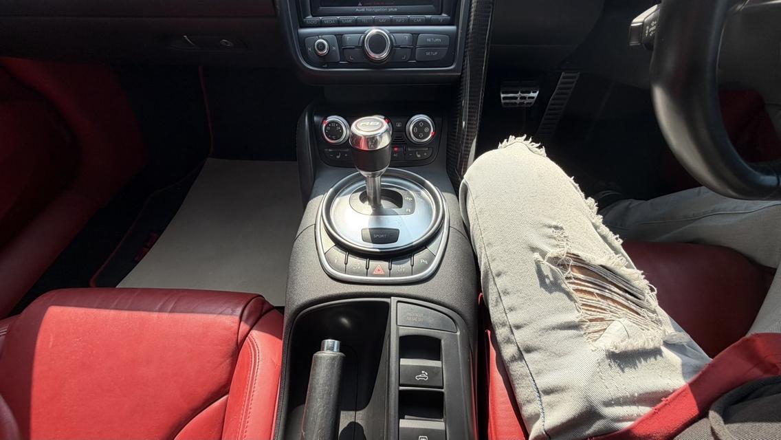 รหัสรถ KPV53 AUDI R8 SPYDER 2011 รูปที่ 5