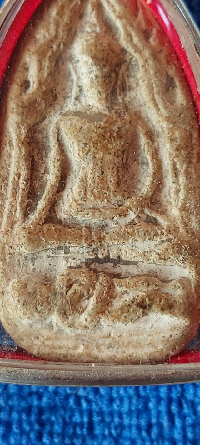 พระขุนแผนพิมพ์ไข่ผ่าซีก. กุมาร.ไม่ทราบเกจิอาจารย์หรือกรุที่ไหนแน่นอน รูปที่ 3