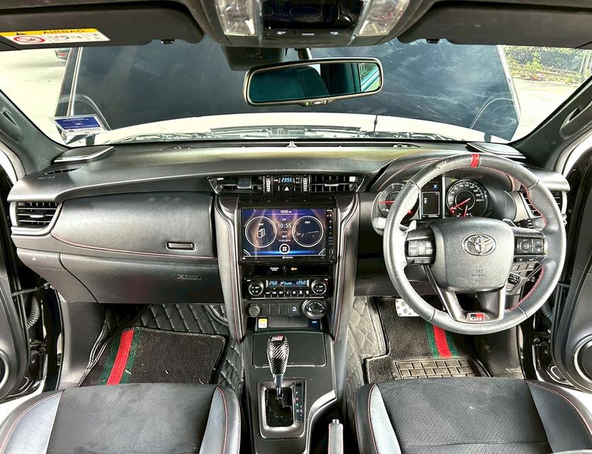 2021 Toyota Fortuner 2.8 GR Sport BLACK TOP 4WD รถสวยพร้อมใช้งาน รูปที่ 7