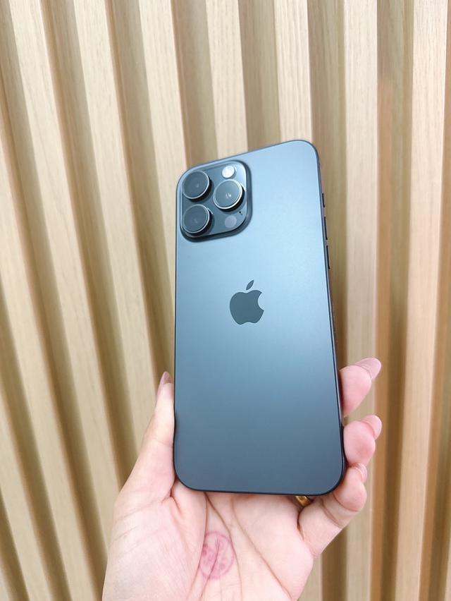 📱 iPhone16  Promax 256GB Zp   เครื่องศูนย์ไทยเดิมๆ ประกันศูนย์ถึง กค ปี69  รอบชาร์จ29 ราคา 36,900.- โทร081-9377882 8