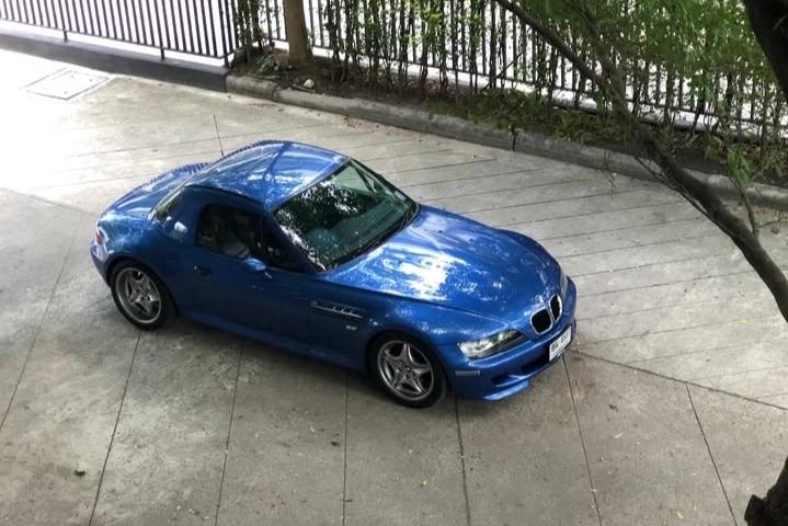 BMW Z3 สีน้ำเงิน  3