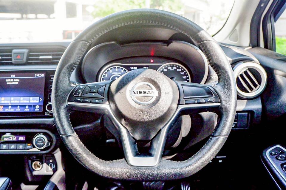 Nissan almera 1.0 VL เกียร์ Auto สีขาว ปี 2021 10