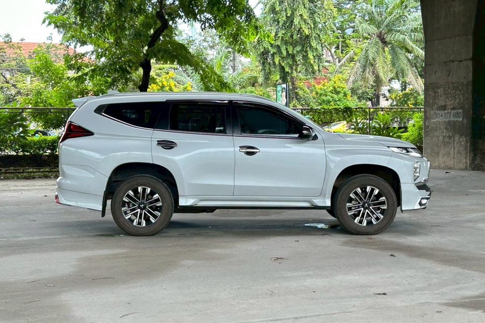 Mitsubishi Pajero Sport 2.4 GT Plus AT ปี 2022 รถสวยมือเดียว ไมล์น้อย 4