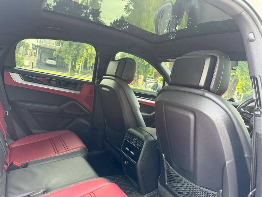 CAYENNE COUPE  11