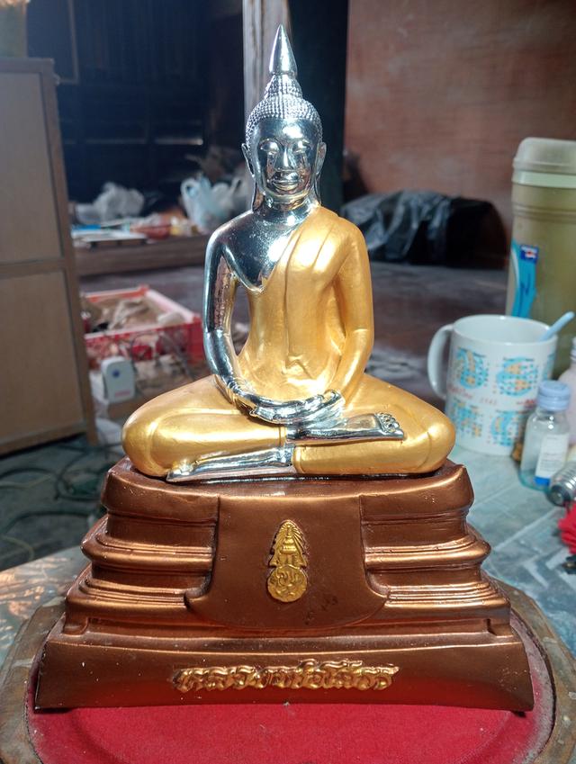 หลวงพ่อพระพุทธโสธร