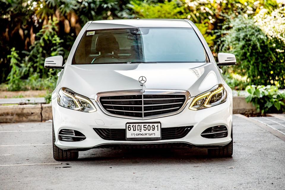 Benz E300 AMG Bluetec ปี 2013 สีขาว มือเดียวป้ายแดง