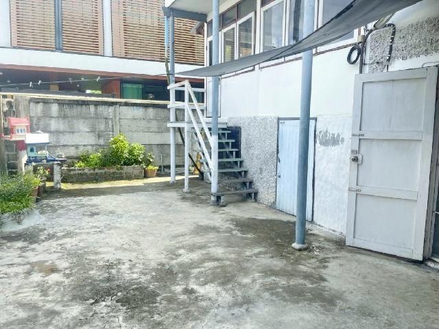 บ้านเดี่ยว 2.5 ชั้น 15 ตร.วา.60 ตร.ม.พณิชยการเชตุพน 1.9 กม. 3 นอน 1 น้ำ วิวแม่น้ำเจ้าพระยา สะพานพระราม 9 1