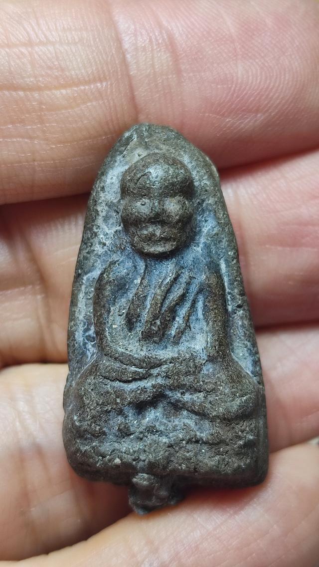 พระเก่า หลวงปู่ทวด เนื้อว่าน