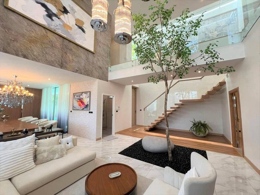 บ้านหรู รามอินทรา พูลวิลล่า กรุงเทพ สระว่ายน้ำส่วนตัว ออกแบบสวย Luxury Pool Villa | Private Resort Living in the City 2