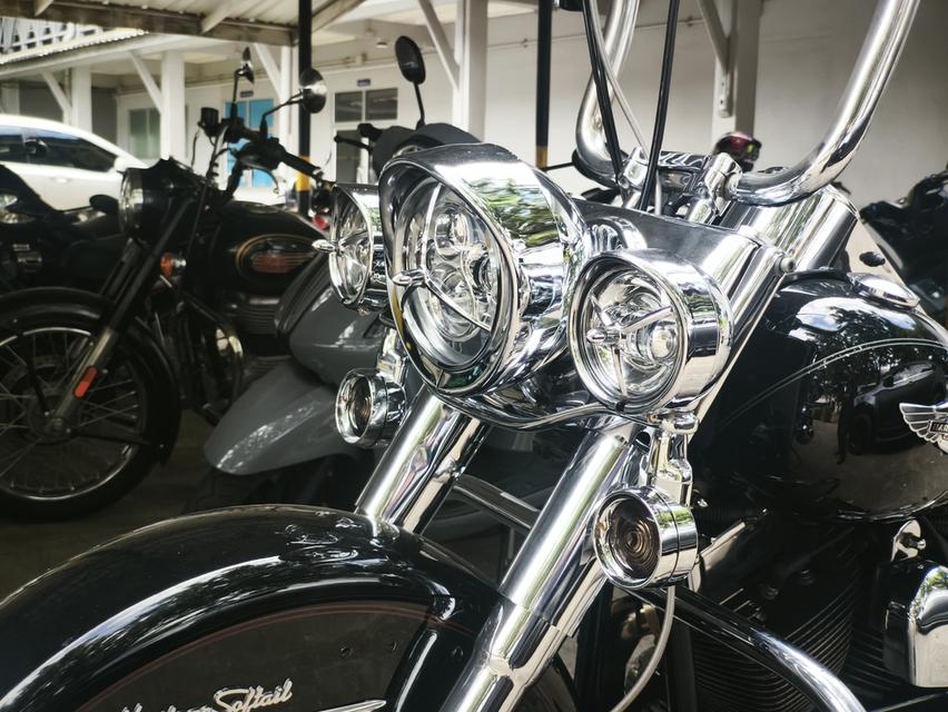 Harley Davidson heritage sofltail