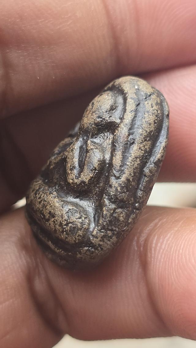 พระปิดตาหลวงปู่จีน วัดท่าลาดเหนือ 4