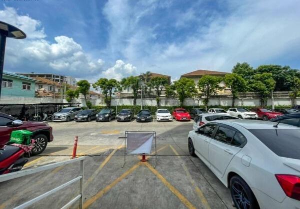 ขายด่วน Smart Condo พระราม 2 เพียง 980,000 บาท ยินดีรับเอเจ้น ห้องสวย เฟอร์ครบ 6