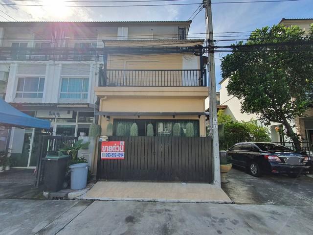 บ้าน The Plant นวมินทร์ 86 ขนาดพื้นที่ 18 ตรว. 4BEDROOM3ห้องน้ำ 4490000 - ราคาถูกเหลือเชื่อ รีโนเวทใหม่, หลังมุม 1