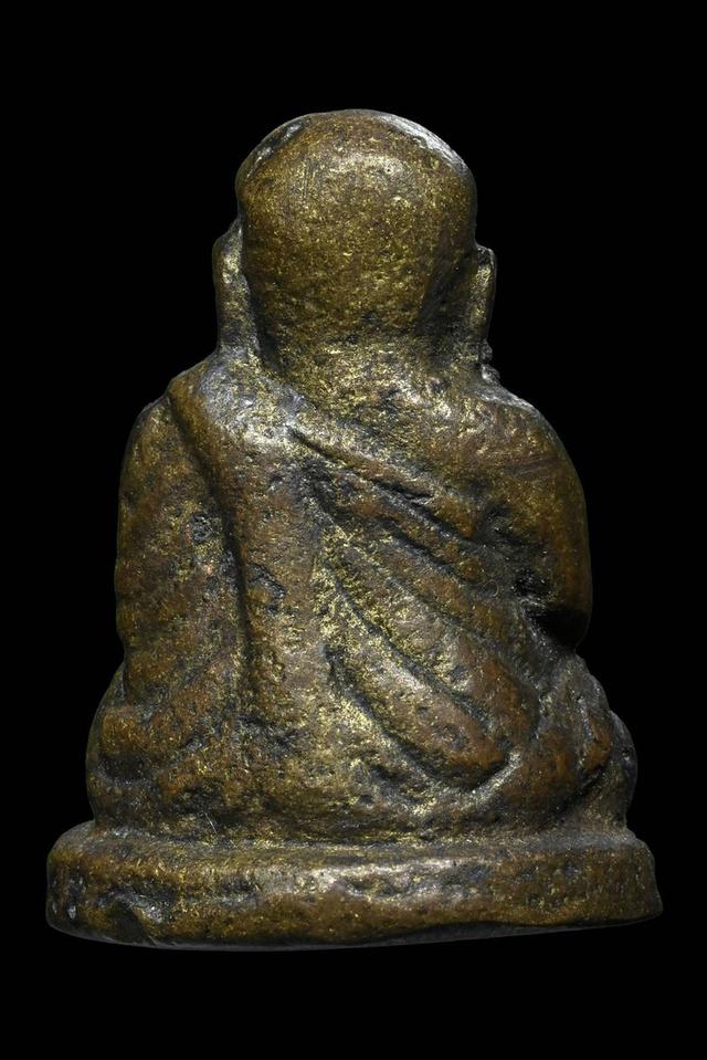 พระรูปหล่อหลวงพ่อเงิน วัดบางคลาน พิมพ์นิยม 2