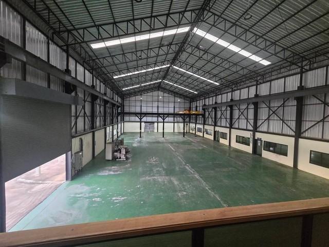 ขายโรงงานผังม่วงชลบุรี บนเนื้อที่ 3ไร่ ศรีราชา ชลบุรี พื้นที่ สีม่วงลาย พื้นที่ใช้สอย 1100 ตรม. 4