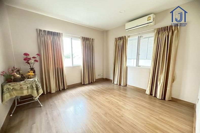 ขายบ้านเดี่ยว 2  ชั้น หมู่บ้านเดอะ เซนโทร วัชรพล ถนนสุขาภิบาล 5 ใกล้ทางด่วนวัชรพล พร้อมอยู่ 13