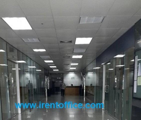 ให้เช่า OFfice 42 ทาวเวอร์ ขนาดพื้นที่ 401 ตร.วา 1Bedroom1ห้องน้ำ 33000 thb ราคาเดียว 8