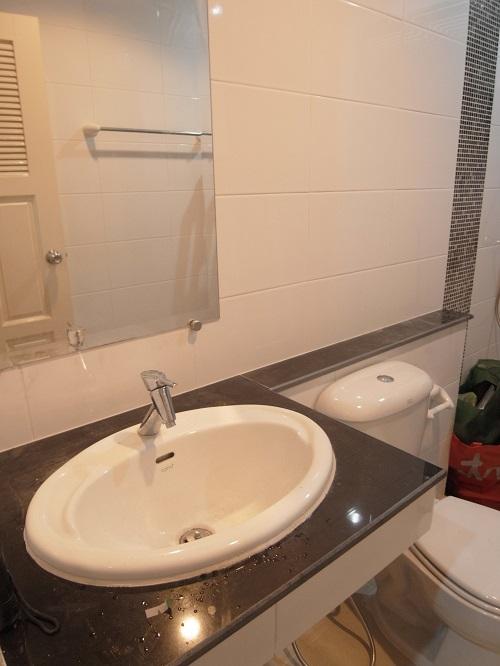 ให้เช่า บ้านทาวน์เฮาส์หลังมุม ไซส์ใหญ่ (36 ตร.วา) 3น3น หมู่บ้านลิฟวิ่ง พาร์ค พระราม5 บางศรีเมือง นนทบุรี 3