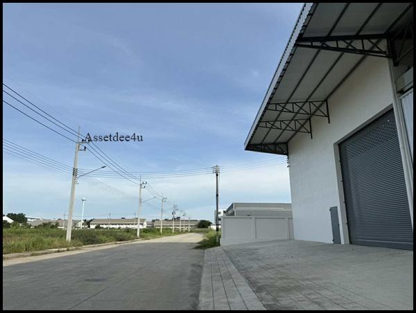 โกดังวัดไร่ขิง โกดังสาย5 AW540 ให้เช่าโกดังย่านพุทธมณฑล พื้นที่ 343 ตร.ม รถเทรลเลอร์ รถพ่วงจอดได้