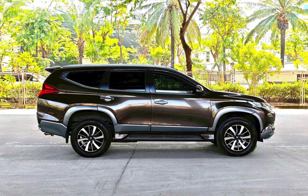 2017 Mitsubishi Pajero Sport 2.4 GT Premium 4WD รถสวยมือเดียว รูปที่ 5