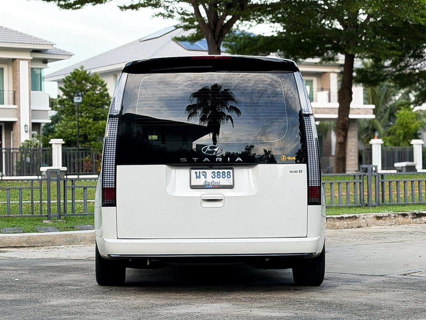 (แจ้งรหัสรถ AVA3888) 🇰🇷 Hyundai Staria PREMIUM 2.2 Top สุด ปี 2024 รูปที่ 3
