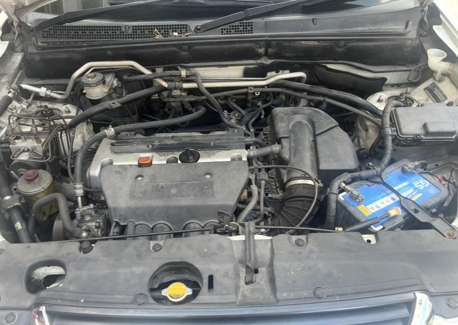 ขาย Honda CR-V 2004 สีขาว (โฉม Gen 2) 7