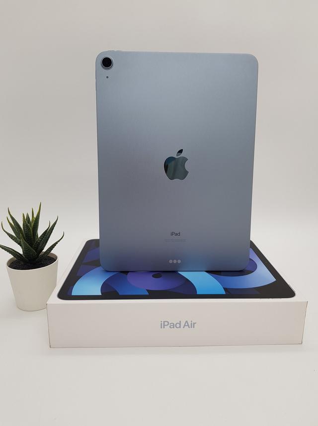 ขาย IPad Air 4 64G WiFi Sky Blue เครื่องศูนย์ไทย ครบกล่อง 1