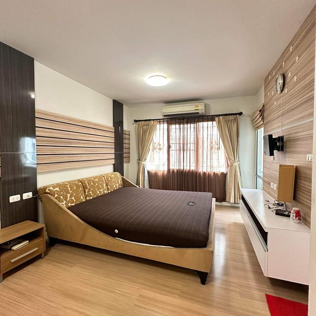 ขายทาวน์โฮม 3 ชั้น หมู่บ้านทาวน์พลัส เกษตร-นวมินทร์   11