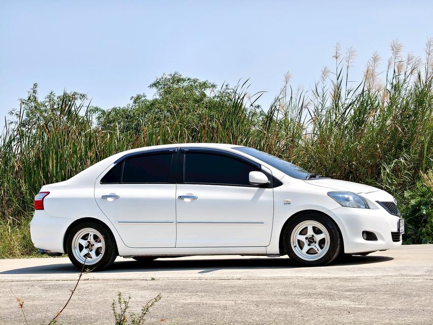 TOYOTA Vios 1.5E M/T ปี 2010 💯  🚘 รถสีขาว [Super White] 💯 รถบ้าน มือเดียวป้ายแดง 💯 🕰 เลขไมล์ 207,xxx km.  รับซื้อขาย รถยนต์มือสอง  TEL 085337553 รูปที่ 6