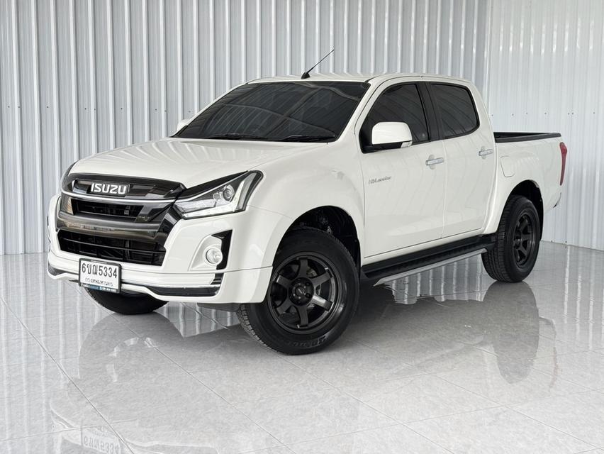 D-max 1.9 Z Stealth ยกสูง 4 ประตู 2