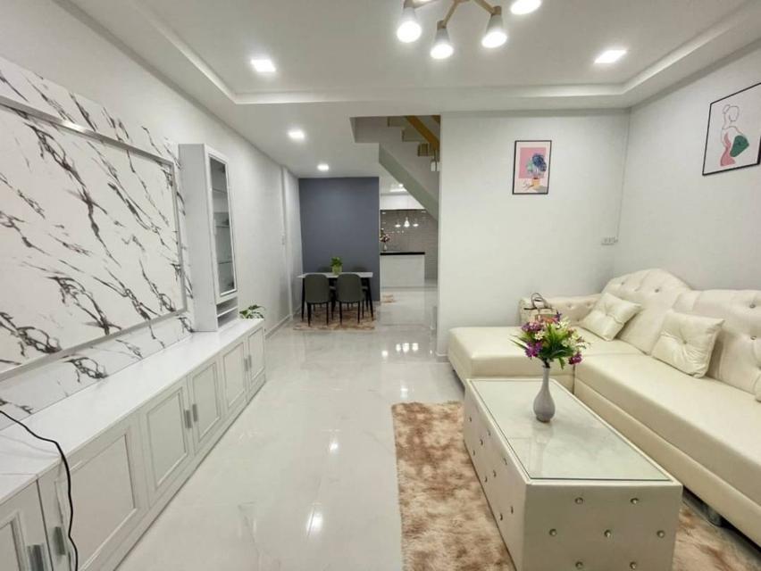 ขาย Townhome วรางค์กูล 85 ตรม. 17 ตร.วา บ้าน Renovate เรียบร้อยพร้อมยื่นBank มากกกก 3