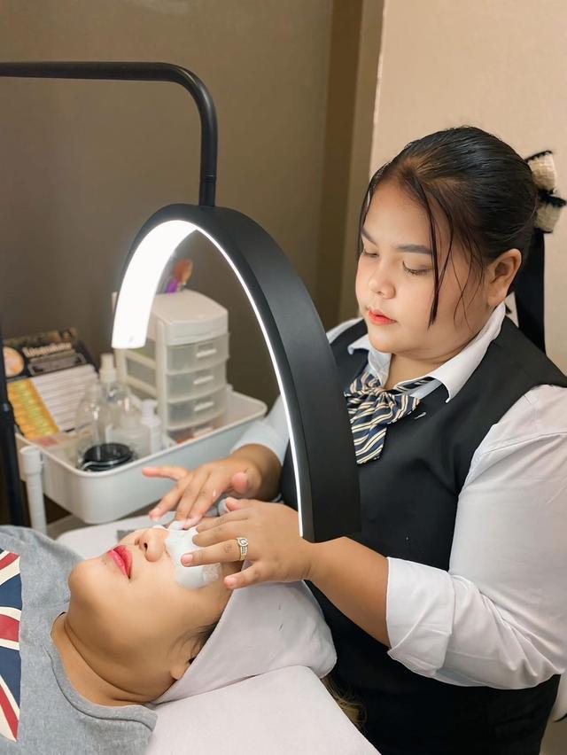 SARA Hair Studio Huahin (ซาร่า แฮร์ สตูดิโอ หัวหิน) ร้านทำผมประจบฯ ออกเเบบทรงผมชายหญิง ทำสีผม ยืดผม ดัดผม ซ่อมผมเสีย ทำเล็บ ต่อขนตา สปามือเท้า ครบวงจร รูปที่ 12