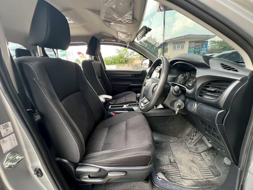 TOYOTA HILUX REVO 2.4 ENTRY Z EDITION ปี 2021 8