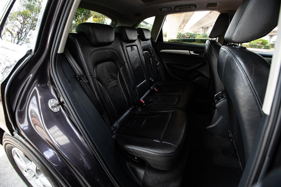 ขาย Audi Q5 2.0T Fsi Quattro ปี10 13